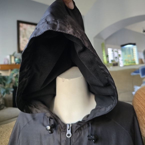 O'neill Zip Up Wind Breaker - Picture 7 of 9